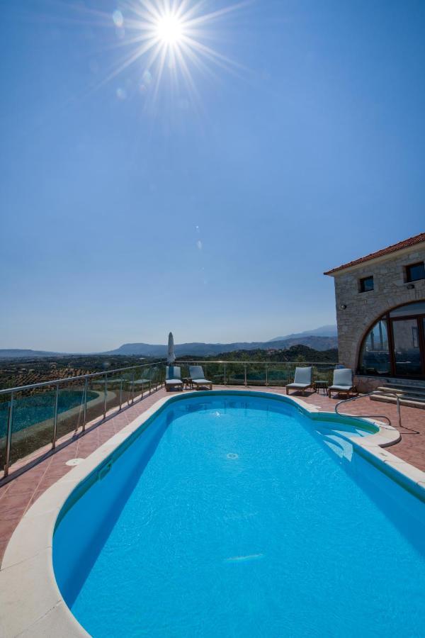 Villa Kourouni Sztalósz Kültér fotó